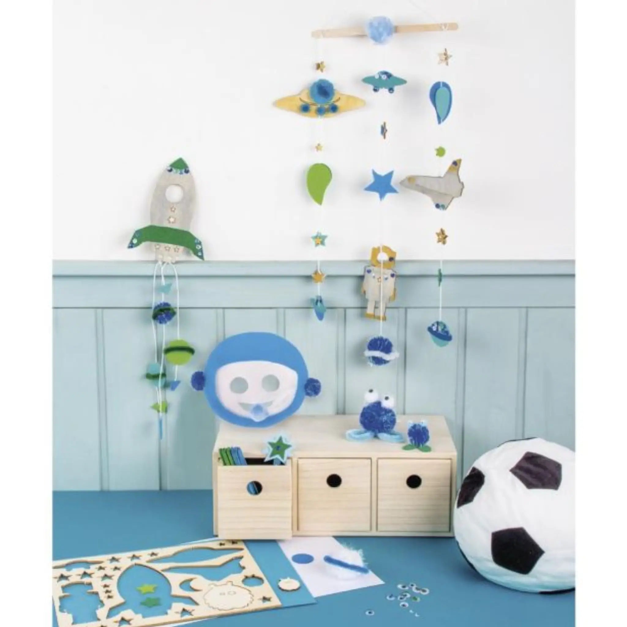 Bastelbox Weltraum Space